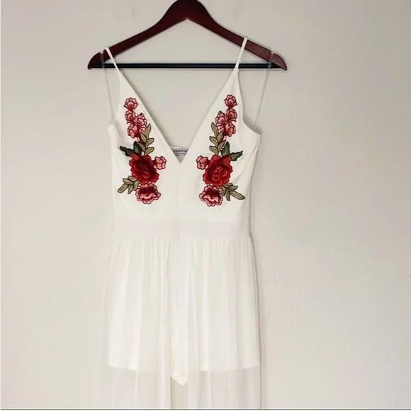 Can't Fade Away Maxi Dress
White Shorts Romper Maxi Dress - Picture 9 of 12